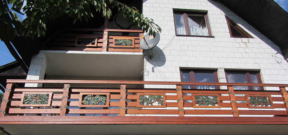 balustrada-rzezbiona-drewniana